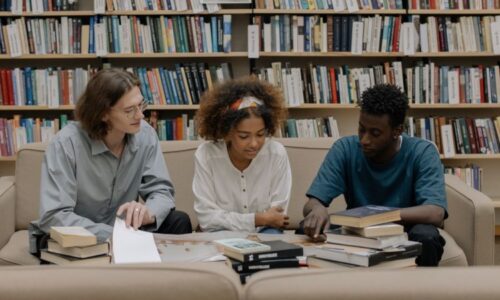 組み込みエンジニアキャリア講座：はじめの一歩からプロの現場まで